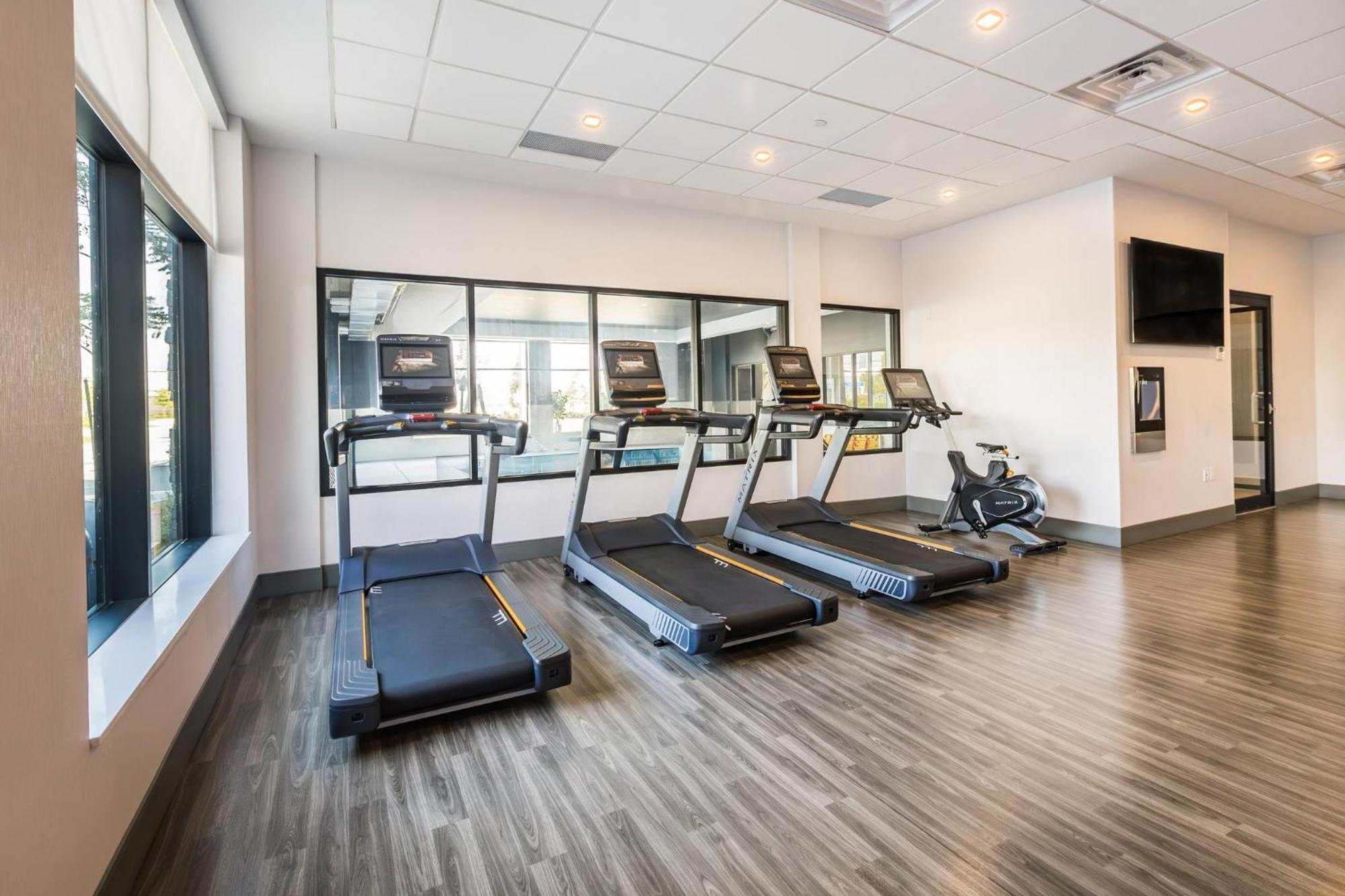 Holiday Inn Express & Suites - Toronto Airport South By Ihg Kültér fotó