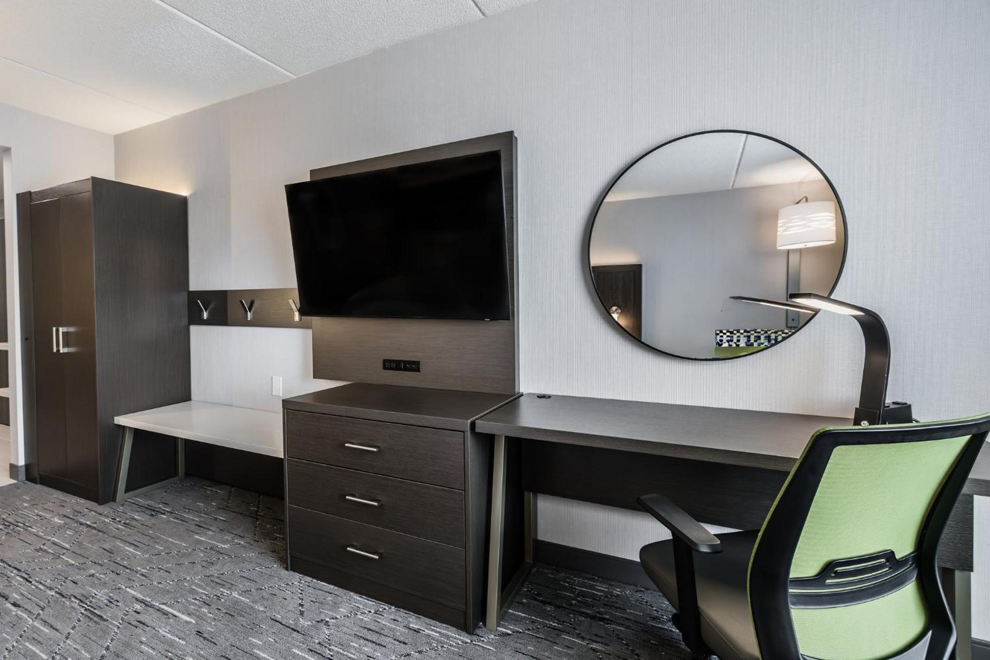 Holiday Inn Express & Suites - Toronto Airport South By Ihg Kültér fotó