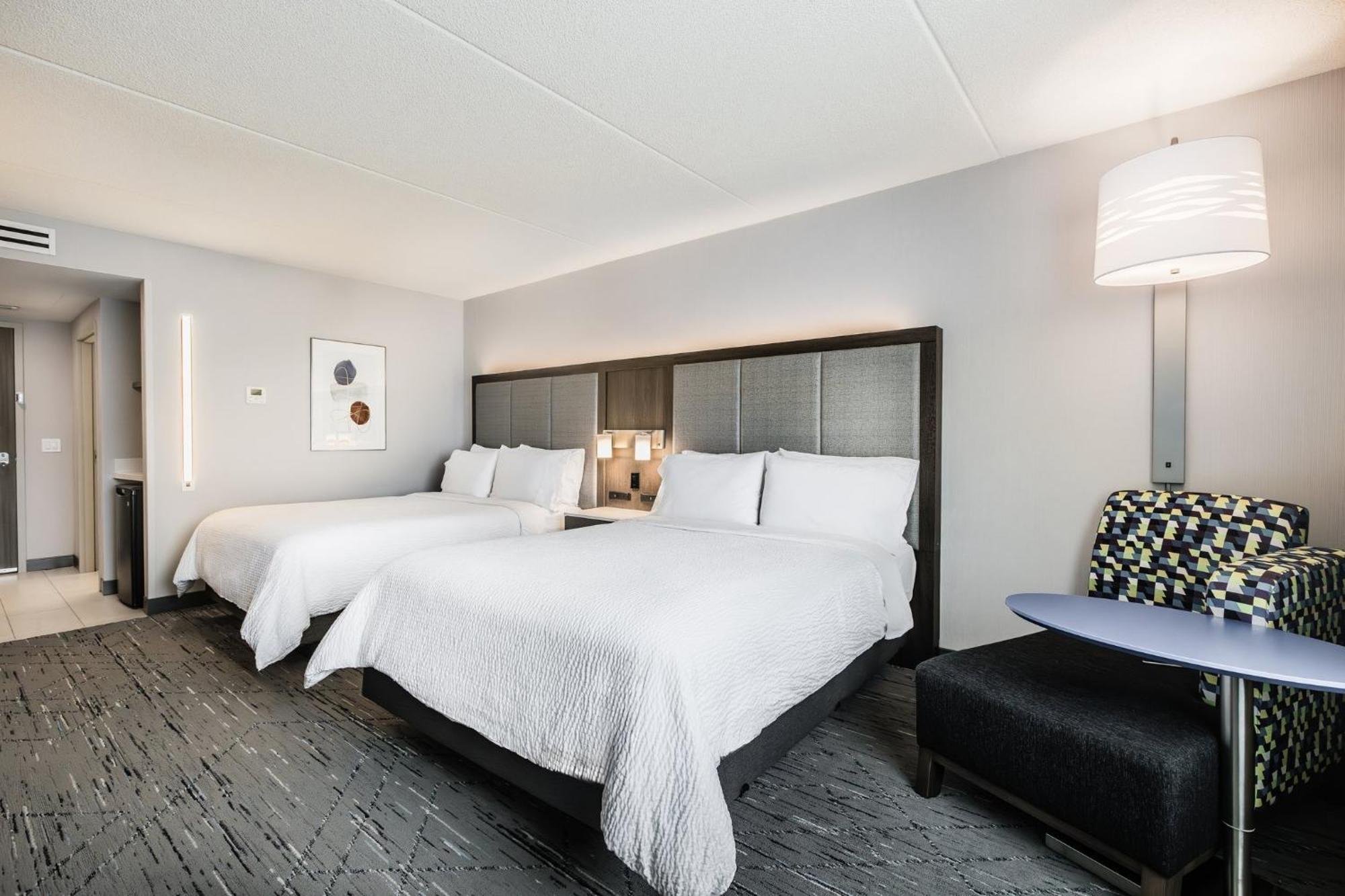 Holiday Inn Express & Suites - Toronto Airport South By Ihg Kültér fotó